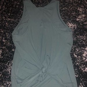 LULULEMON ALL TIED UP TANK size 8